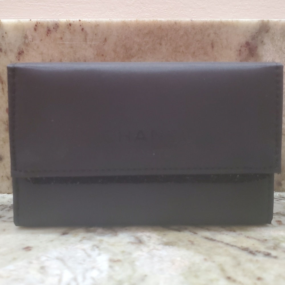 Chanel nail polish holder case